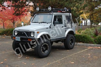 Купить глушитель, катализатор, пламегаситель Suzuki Samurai в Москве